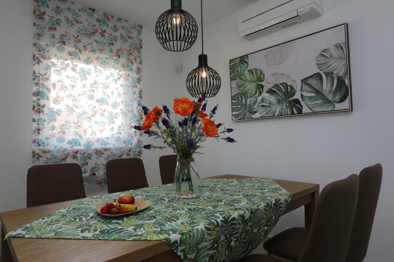 Luxury Villa Lidija Brzac Kültér fotó